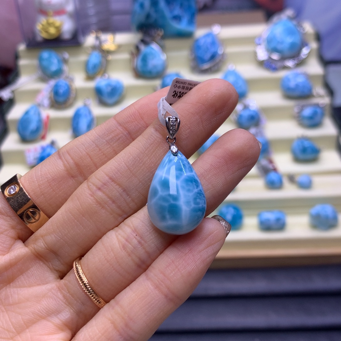 银S925镶嵌针钠钙石（海纹石）颈饰精品海浪水滴
