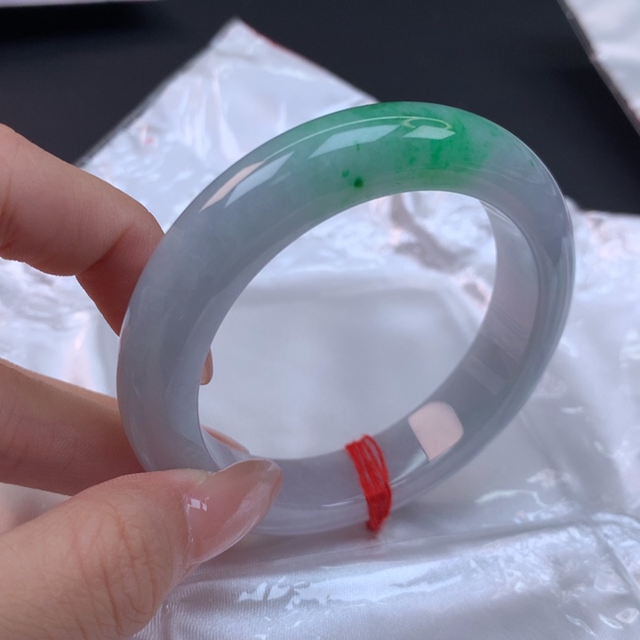 翡翠未镶嵌手镯54