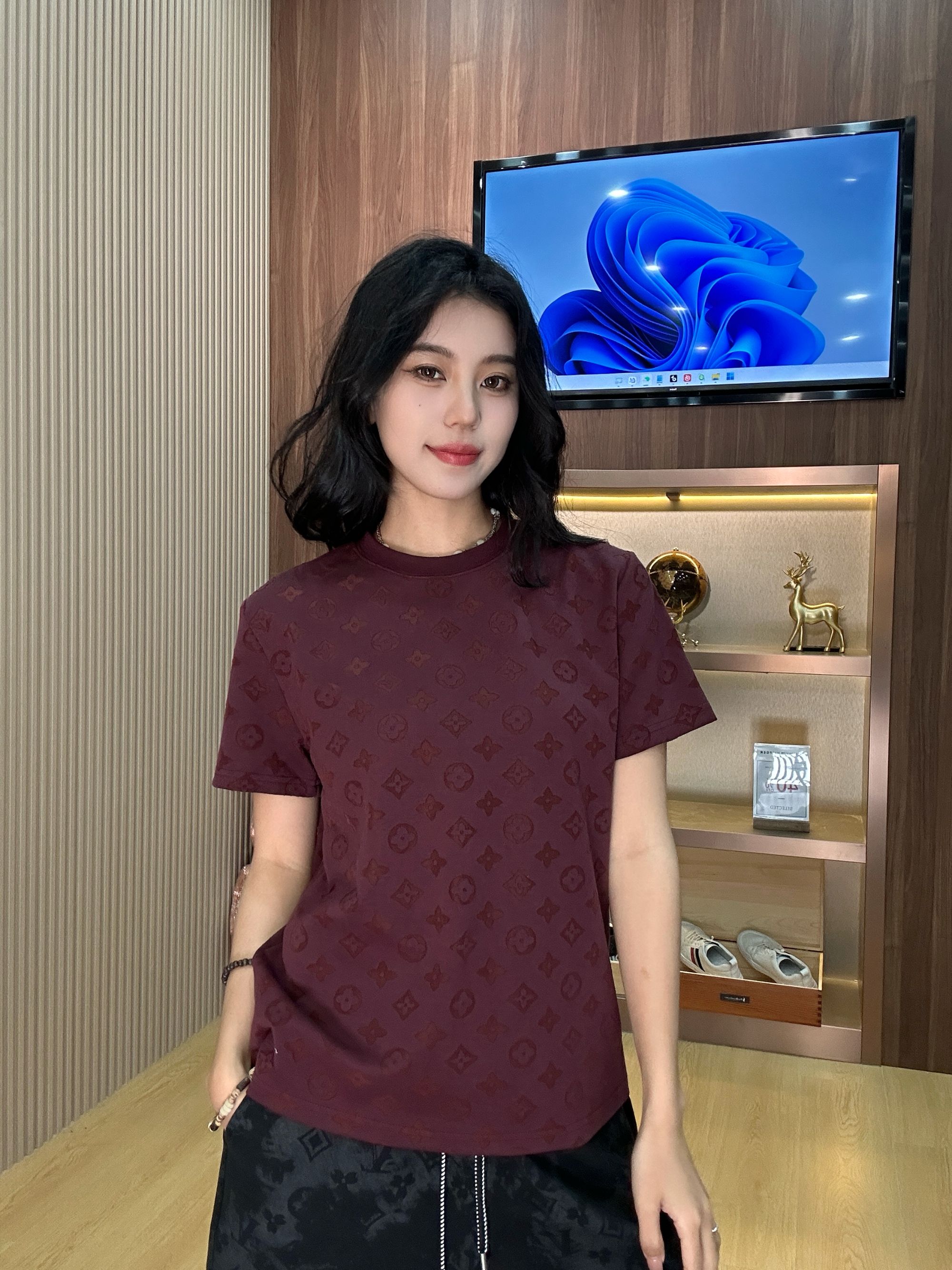 小花【镂空花纹】时尚激光烧花简约百搭短袖轻奢休闲夏季男女同款