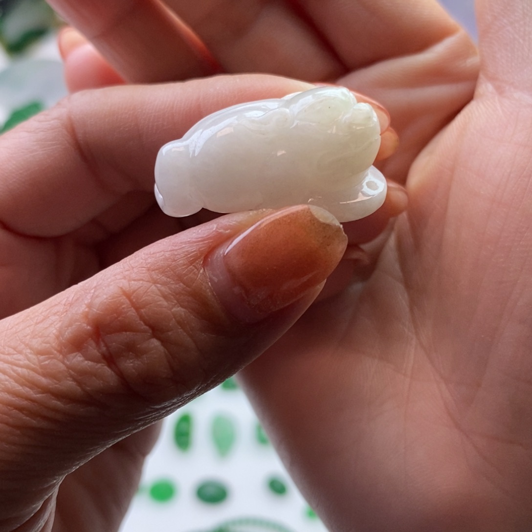 翡翠挂件未镶嵌天然翡翠