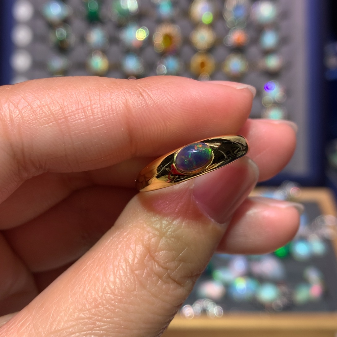 银S925镶嵌欧泊戒指特价不退换