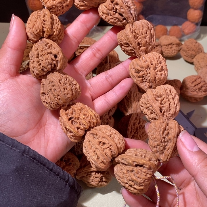 手串文玩核桃……63