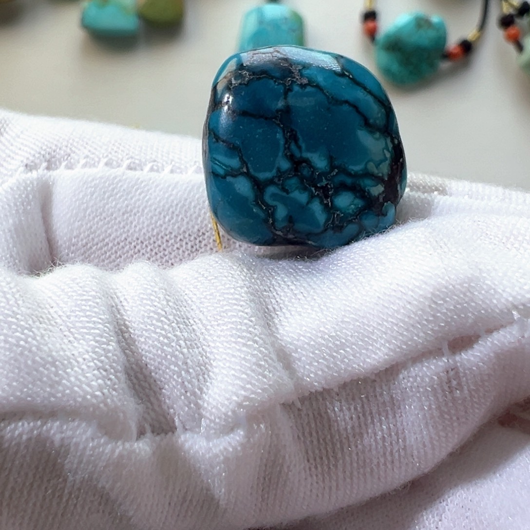 绿松石未镶嵌挂件