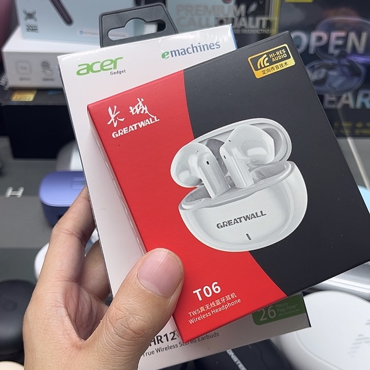 黑宏基半入 加肤色长城