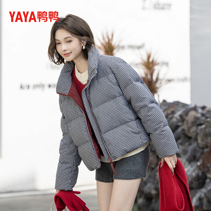YAYA鸭鸭官方新国标90绒羽绒服短款千鸟格韩版宽松简约保暖外套