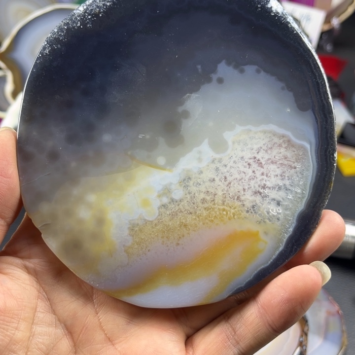 哇***晒玛瑙/玉髓未镶嵌摆件