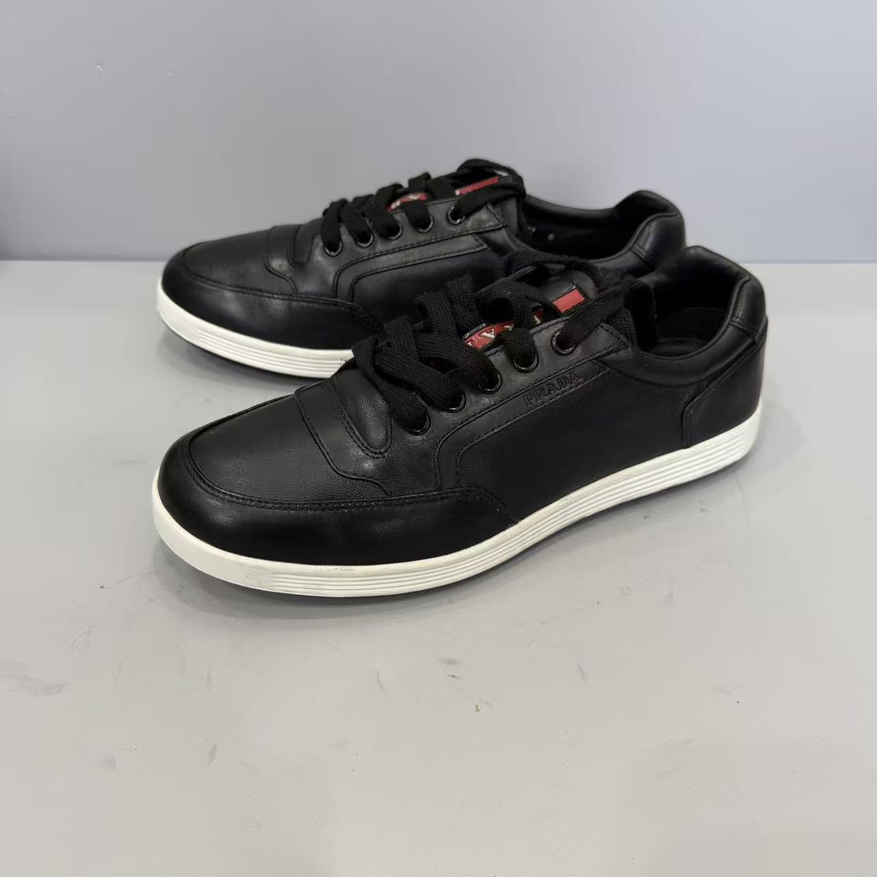 99新 Prada/普拉达 40码 低帮 260 板鞋