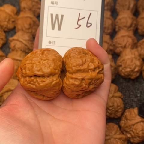 吊坠桃核我是第一百38