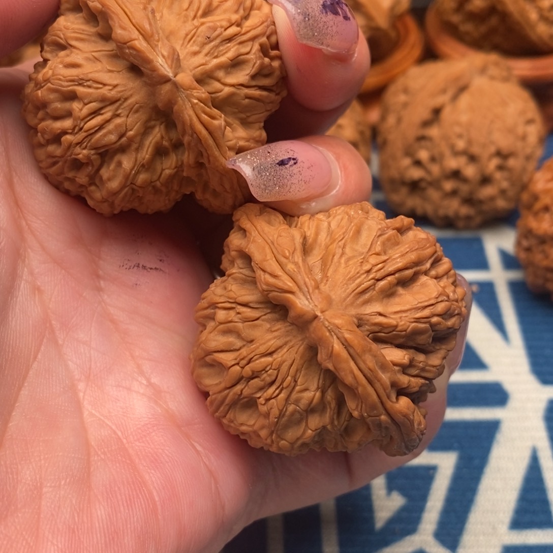 少***少吊坠文玩核桃南疆