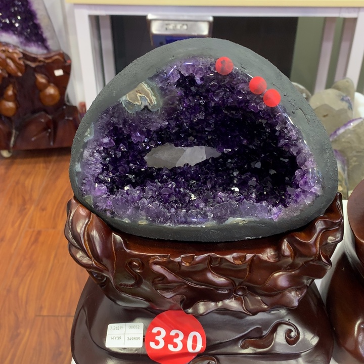 紫晶大型摆件（非配饰）未镶嵌