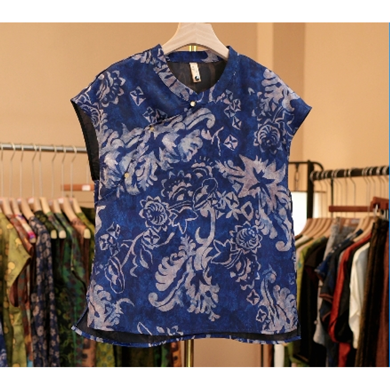 『青花瓷』2025新款设计师款新中式青花瓷小衫T恤短袖1804