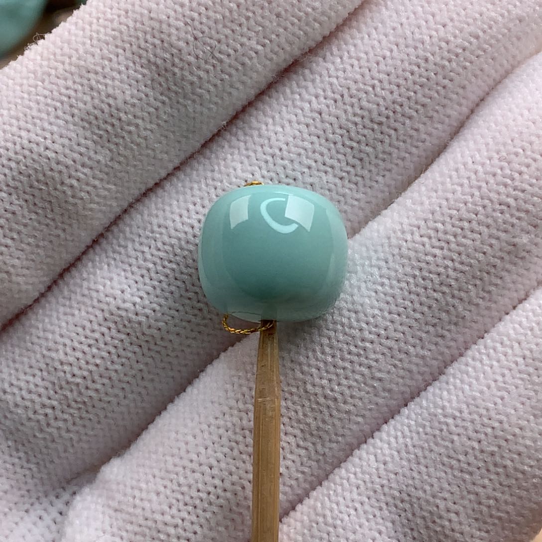 绿松石珠宝玉石未镶嵌