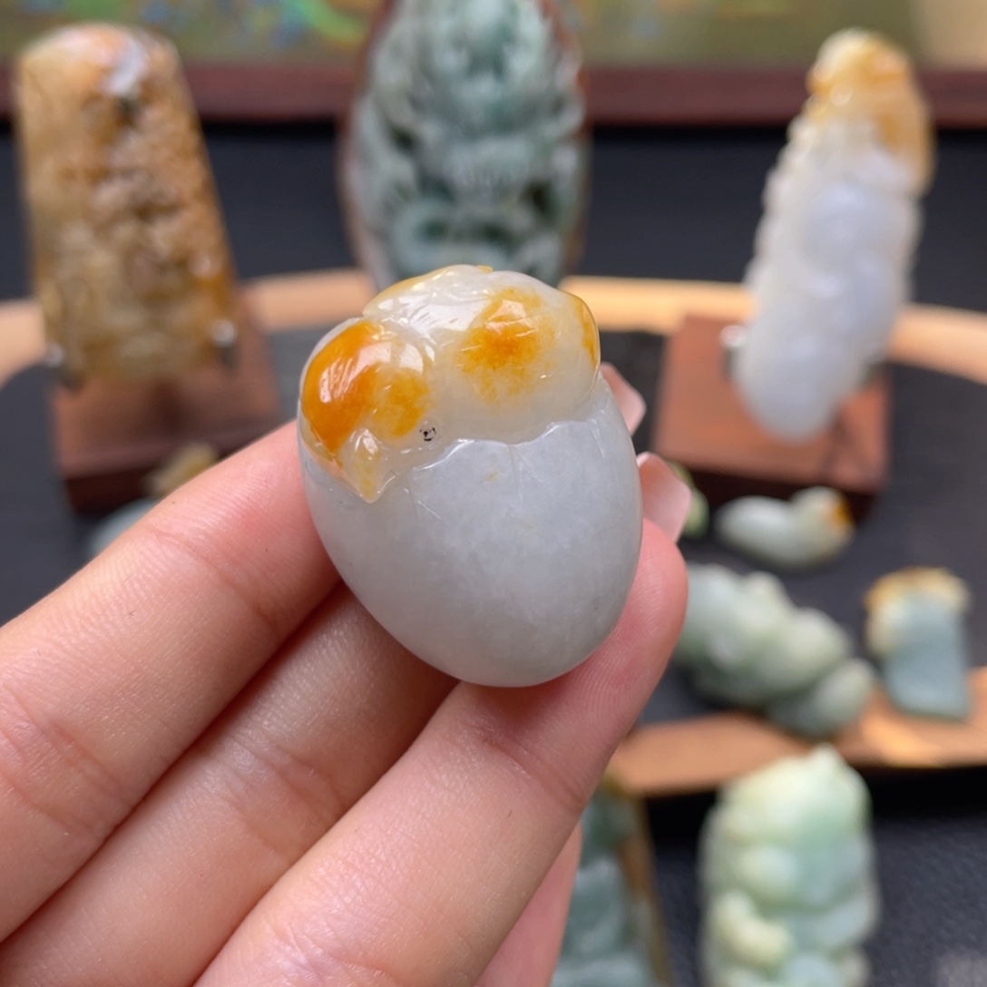 定制翡翠未镶嵌翡翠