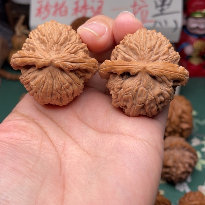 【闪购商品】把件文玩核桃41白狮子