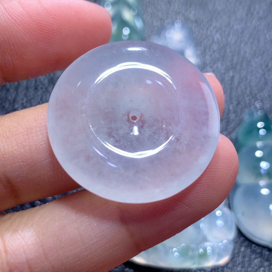 翡翠颈饰未镶嵌缅甸