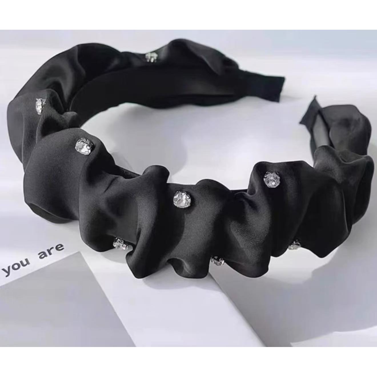 重工点缀白钻缎面发饰发箍气质简约百搭