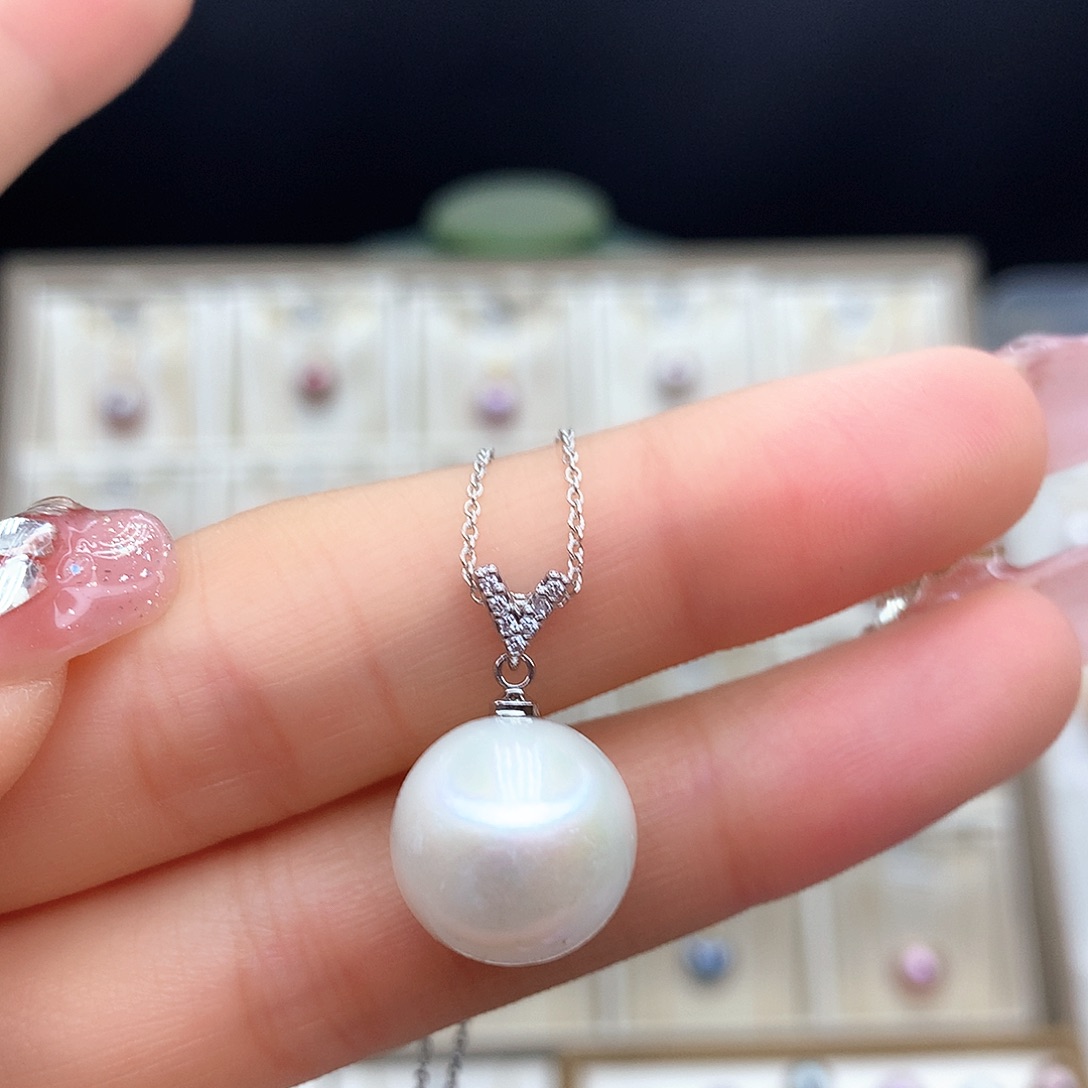 淡水珍珠颈饰合金