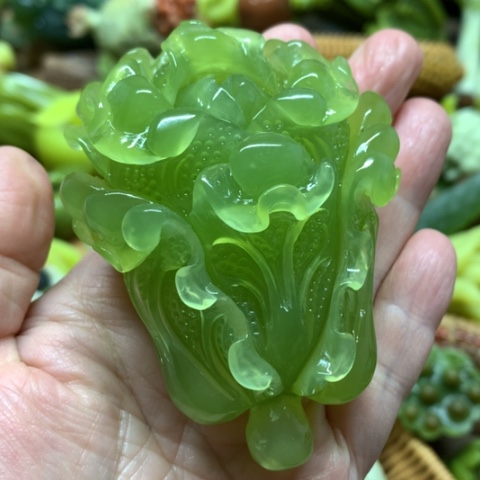 蛇纹石玉手把件未镶嵌