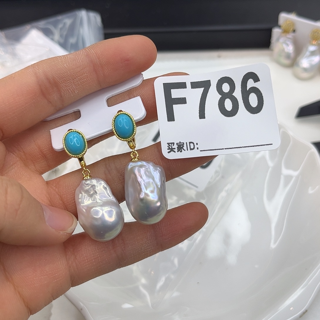 合金淡水珍珠颈饰