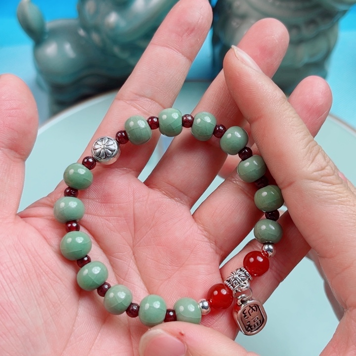 瓷片不计成本交个朋友