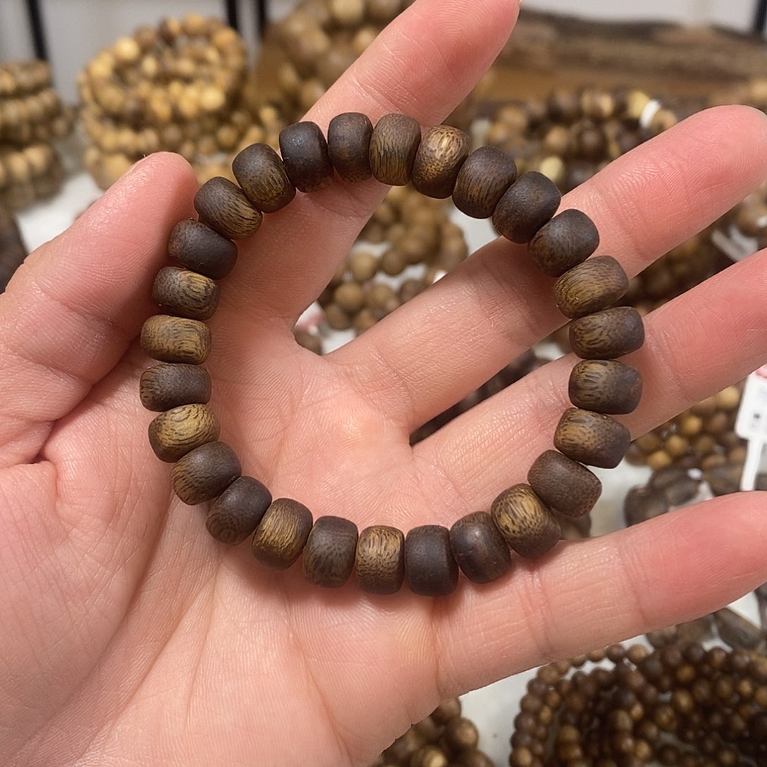 沉香手串九九沉算盘珠1.0单圈10.5克发一