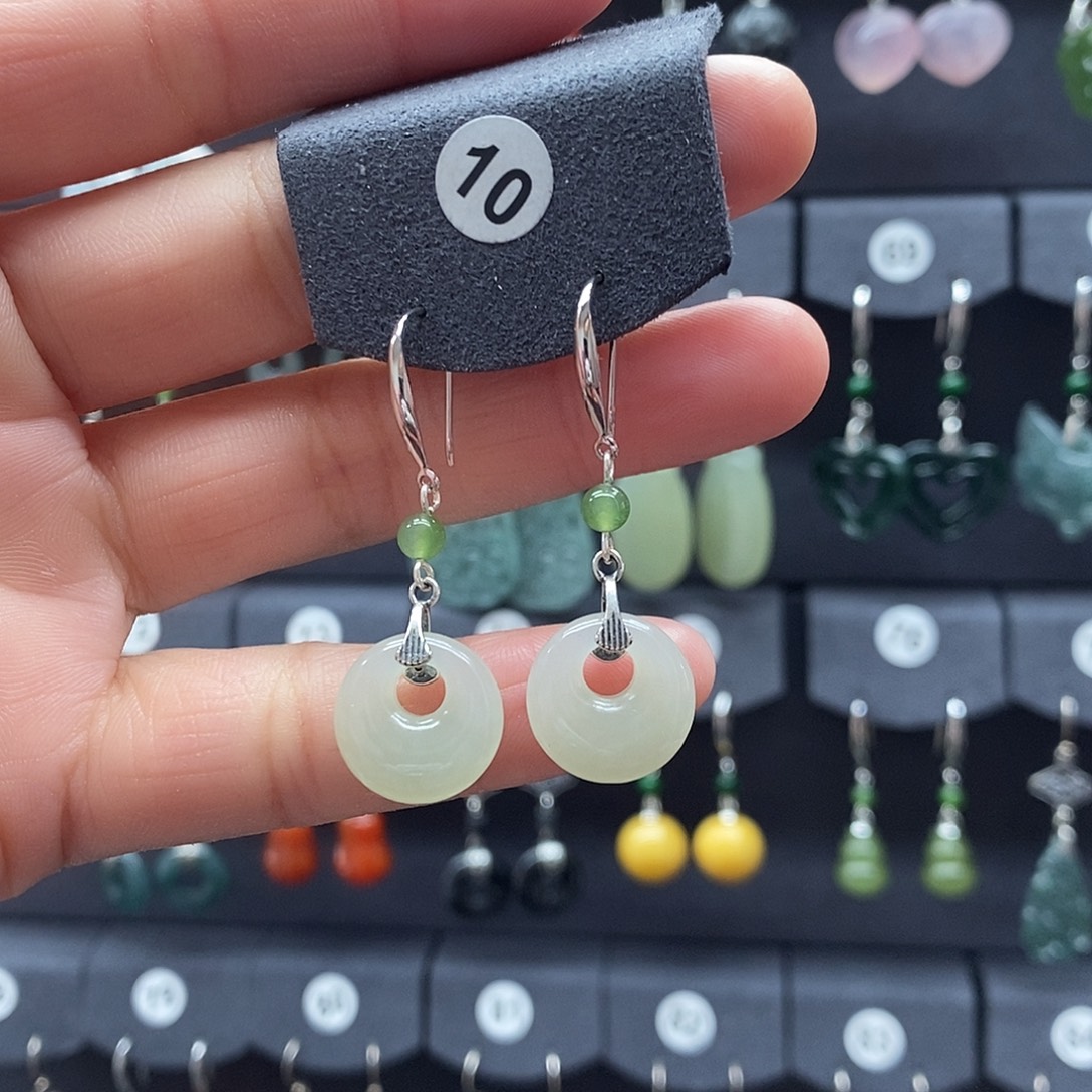 和田玉银S925镶嵌耳饰