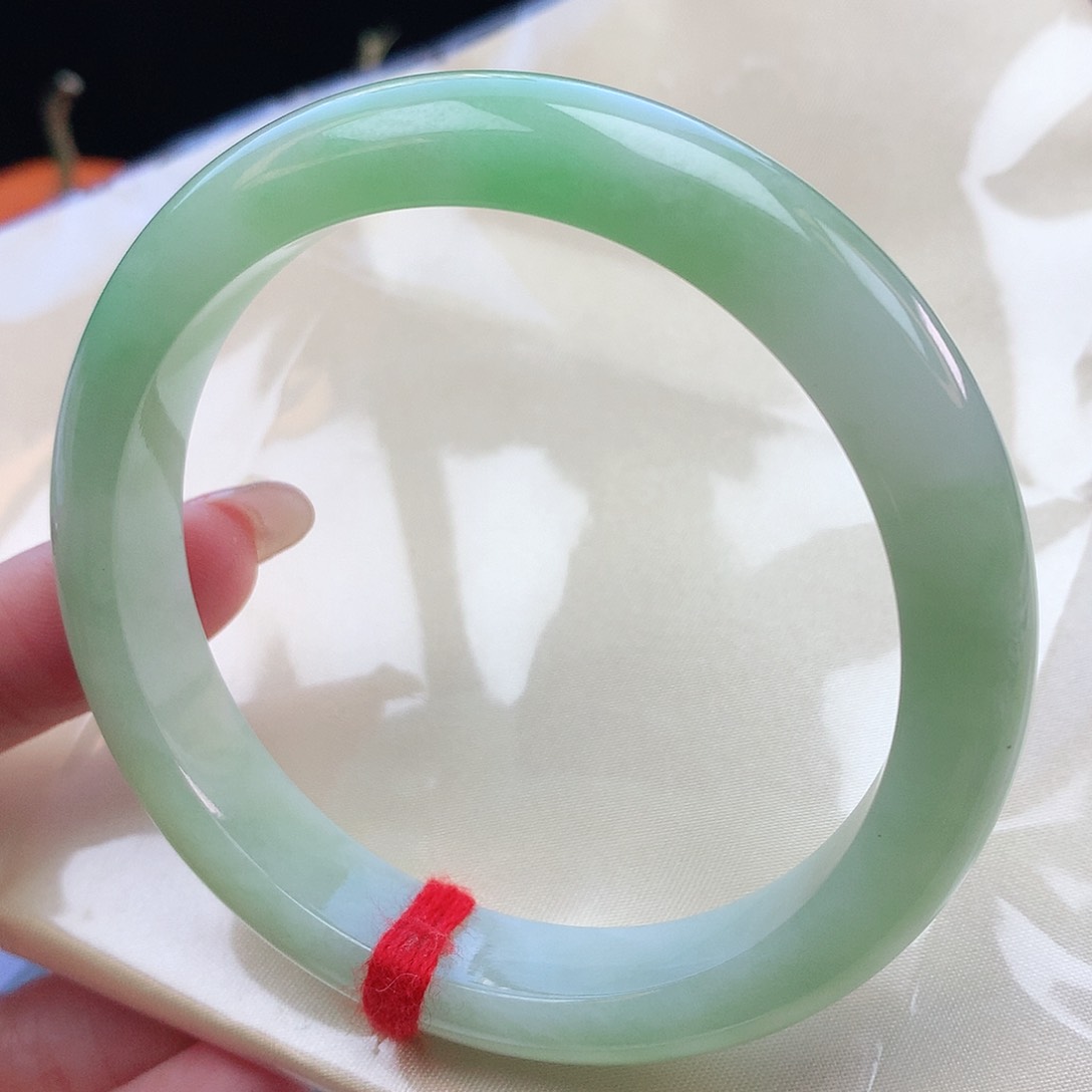 翡翠手镯未镶嵌60圈口881441