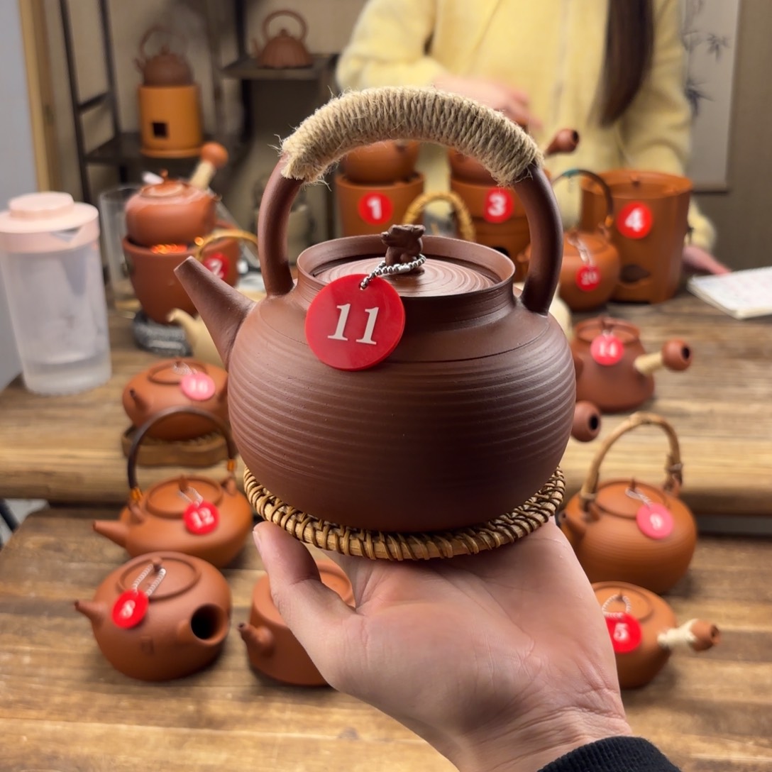 煮水煮茶甘甜 潮州砂铫壶 搭藤垫