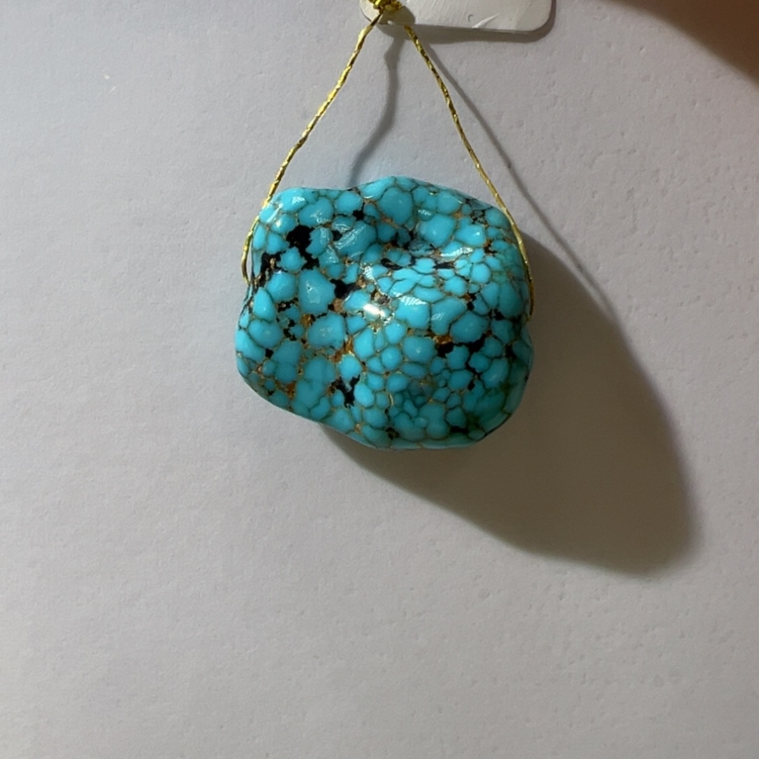 绿松石未镶嵌挂件