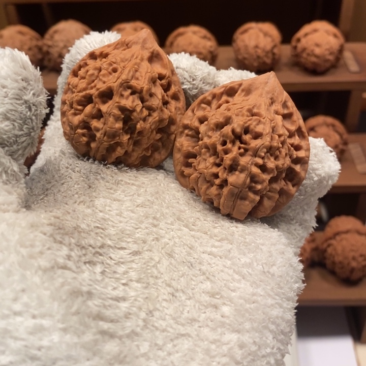 爱***羔543 尺寸麒麟纹官帽 