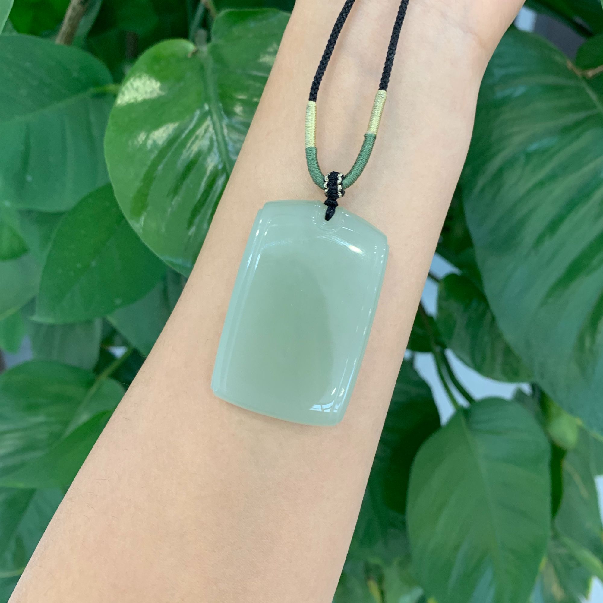 天然和田玉平安无事牌吊坠