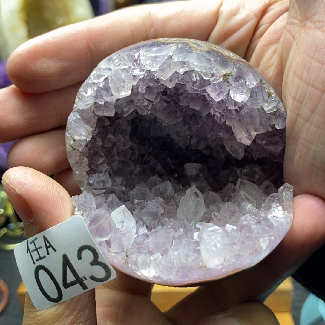 水晶大型摆件（非配饰）未镶嵌