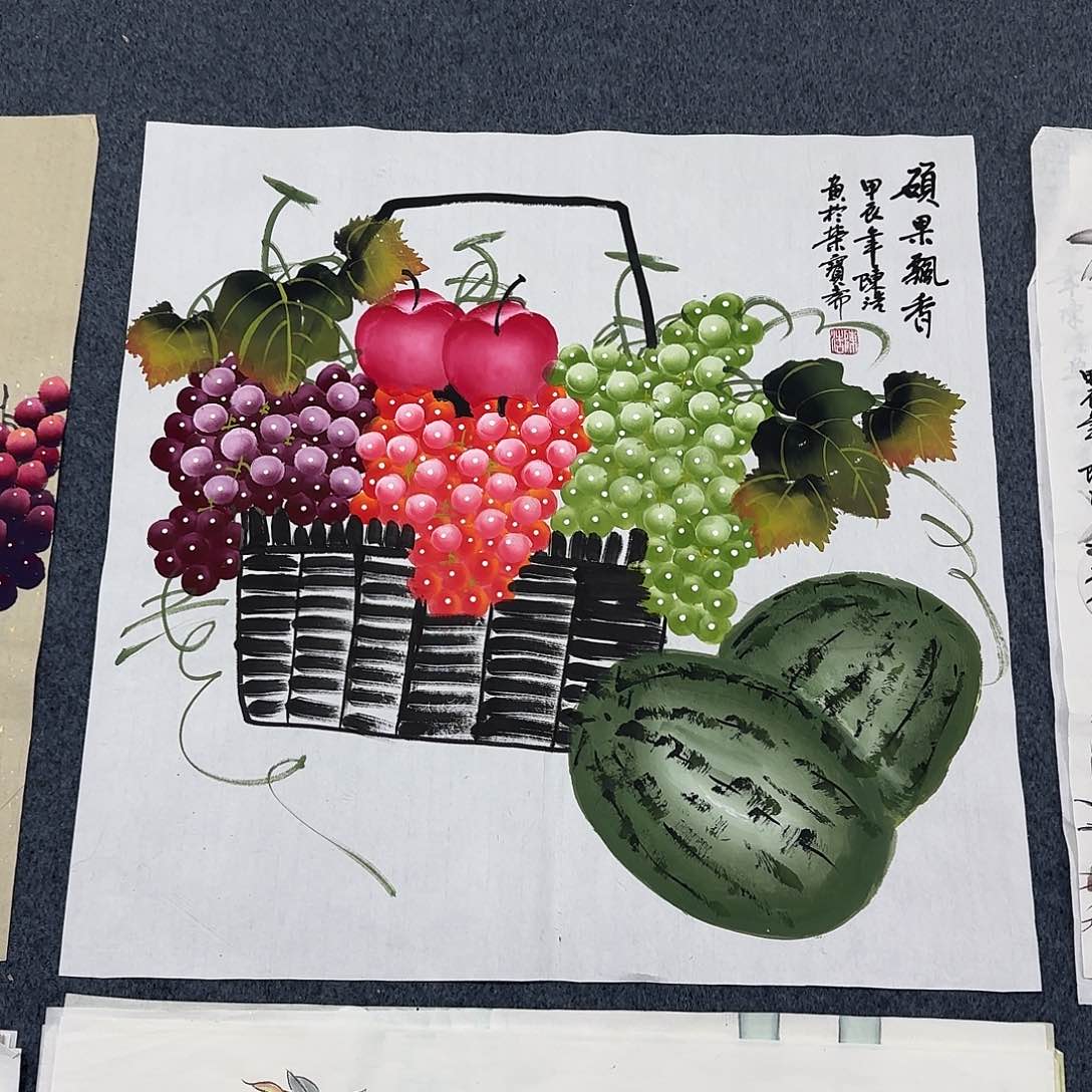 国画尺寸70X70手绘作品 