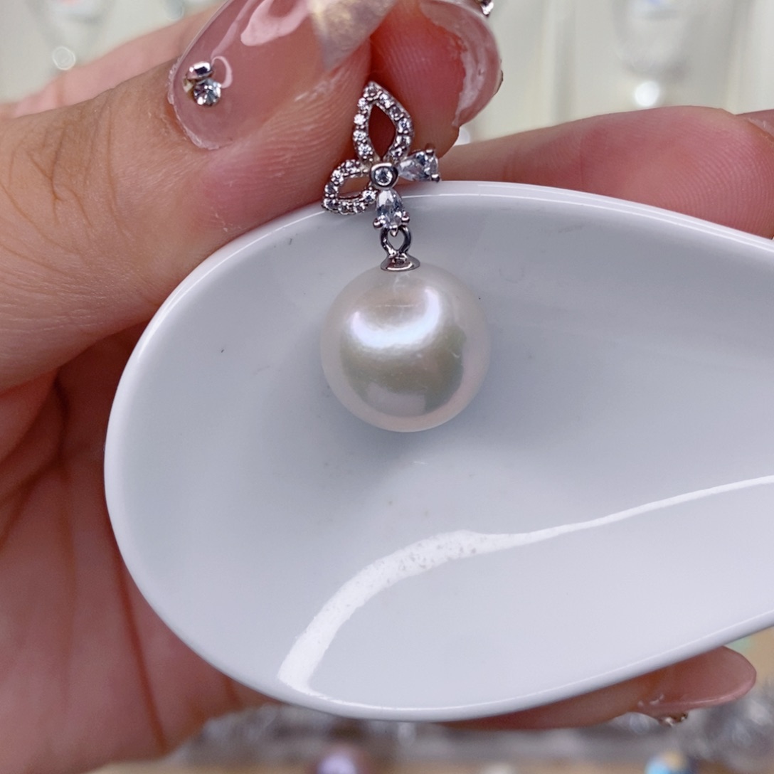 淡水珍珠银S925镶嵌吊坠(赠链)
