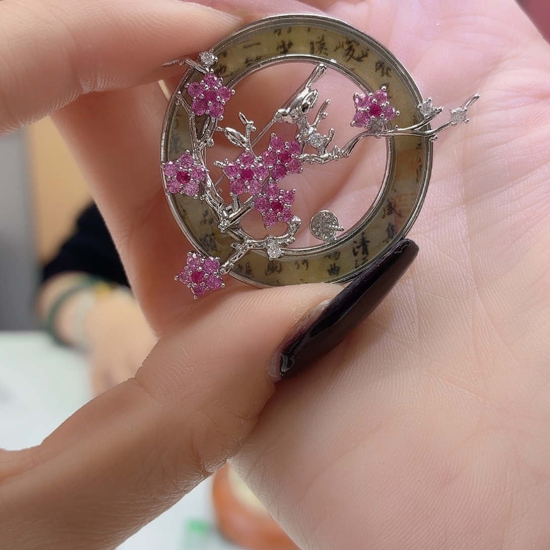 银S925镶嵌碧玺胸针，