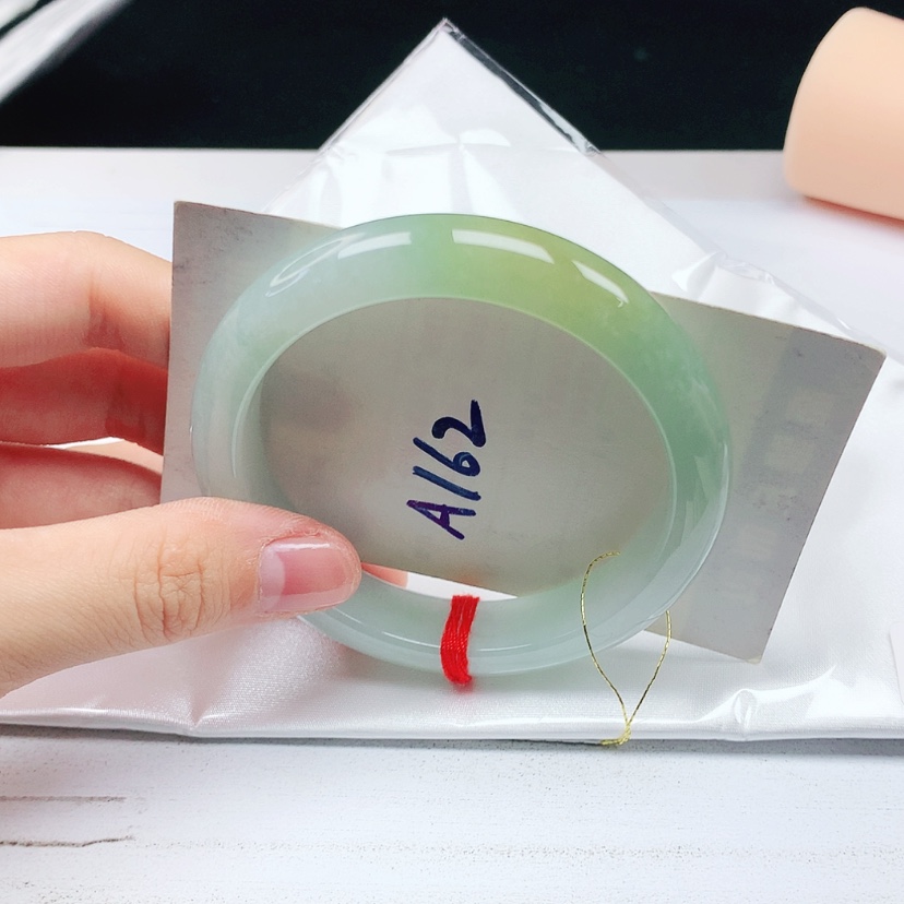 【闪购商品】翡翠手镯未镶嵌天然缅甸a货手镯56