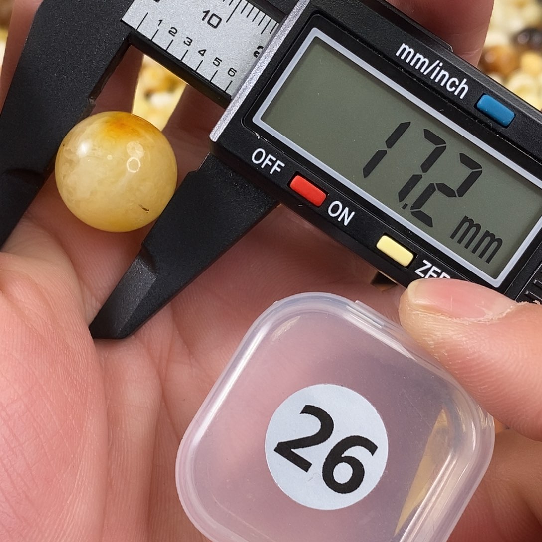 琥珀裸石未镶嵌微瑕