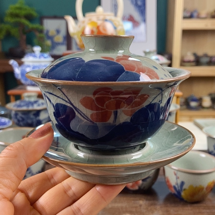 瓷片用****5手工制作工艺精湛等特点为