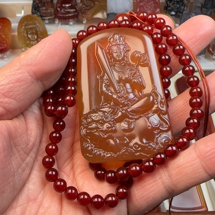 《***务玛瑙/玉髓未镶嵌颈饰