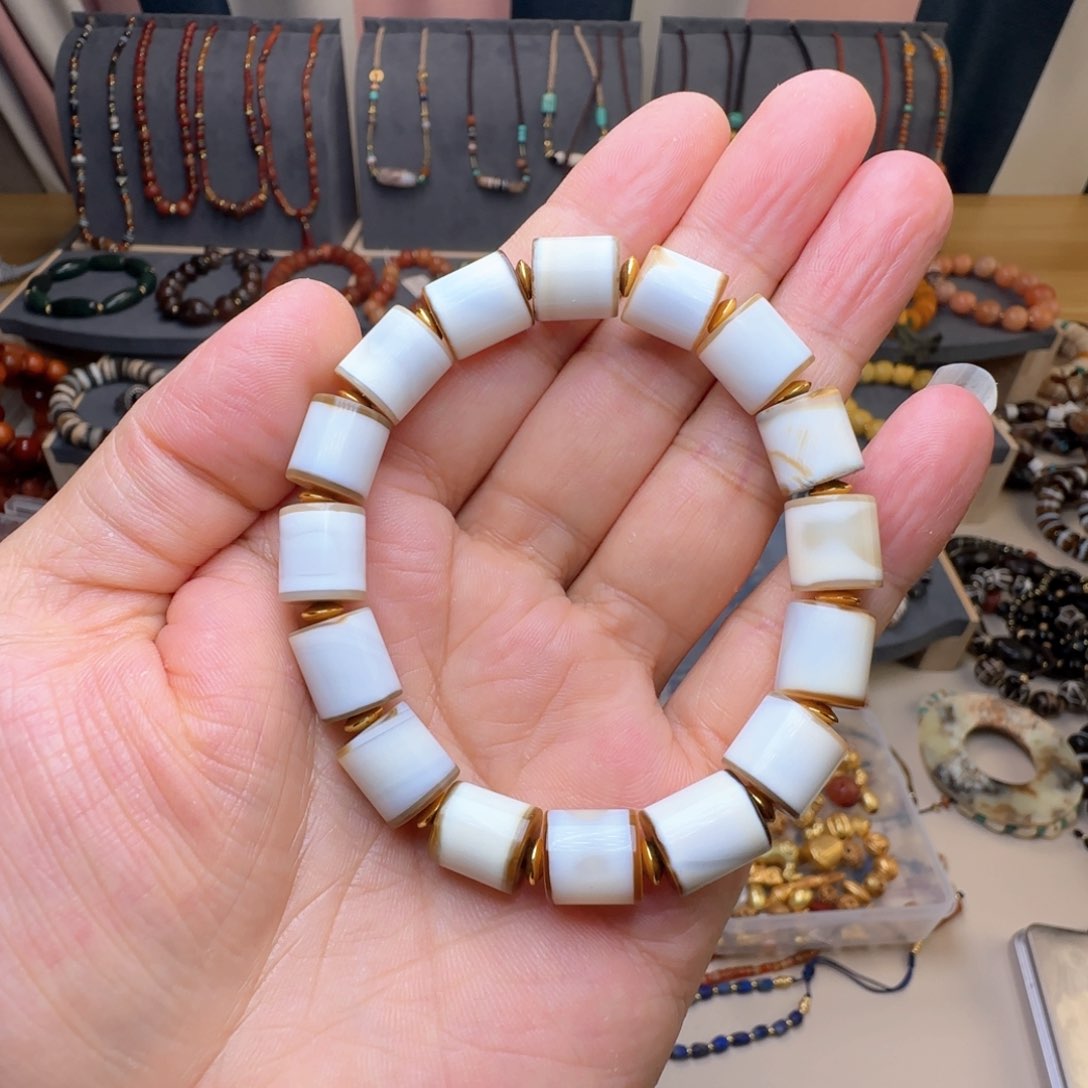 玛瑙/玉髓颈饰未镶嵌x h k y g g n m