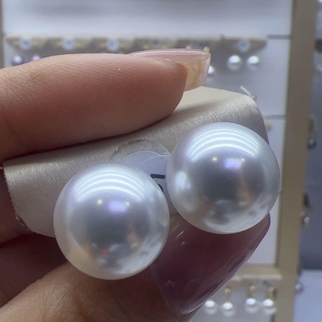 淡水珍珠耳饰18K金镶嵌