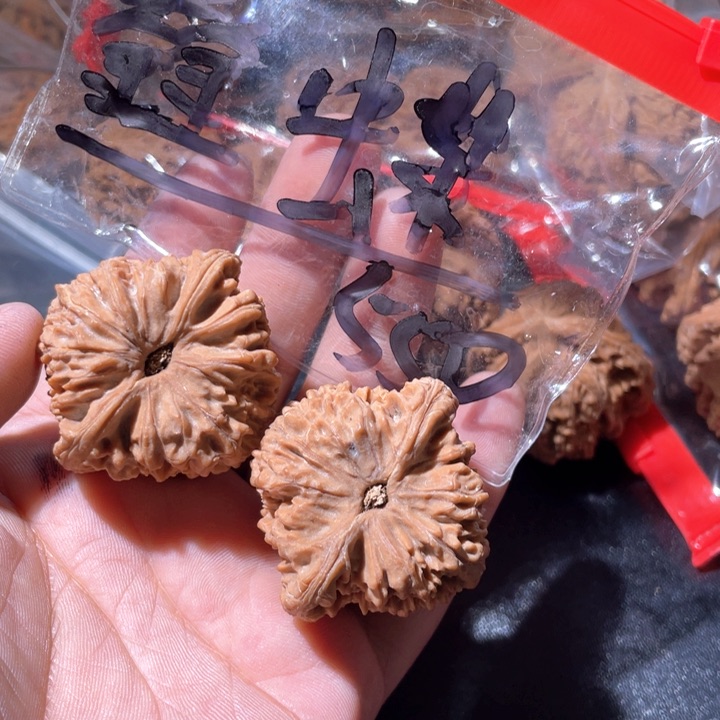 鑫*42尺寸南疆石，