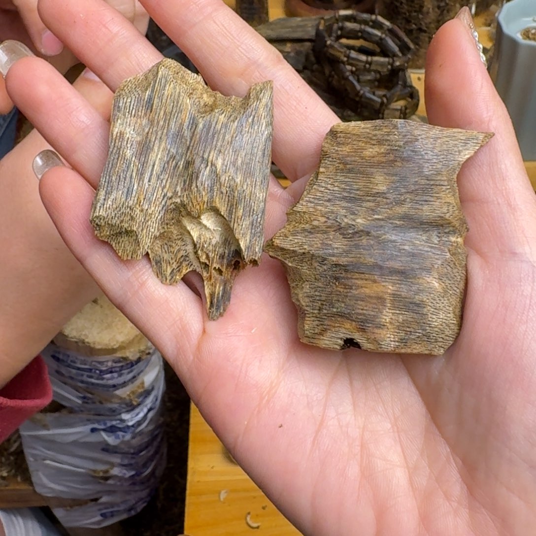 沉香沉香碎屑紫罗兰品种块料14克