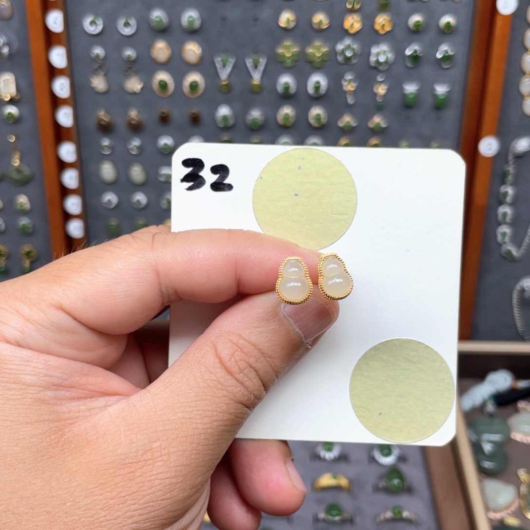 和田玉银S925镶嵌耳饰和田玉32