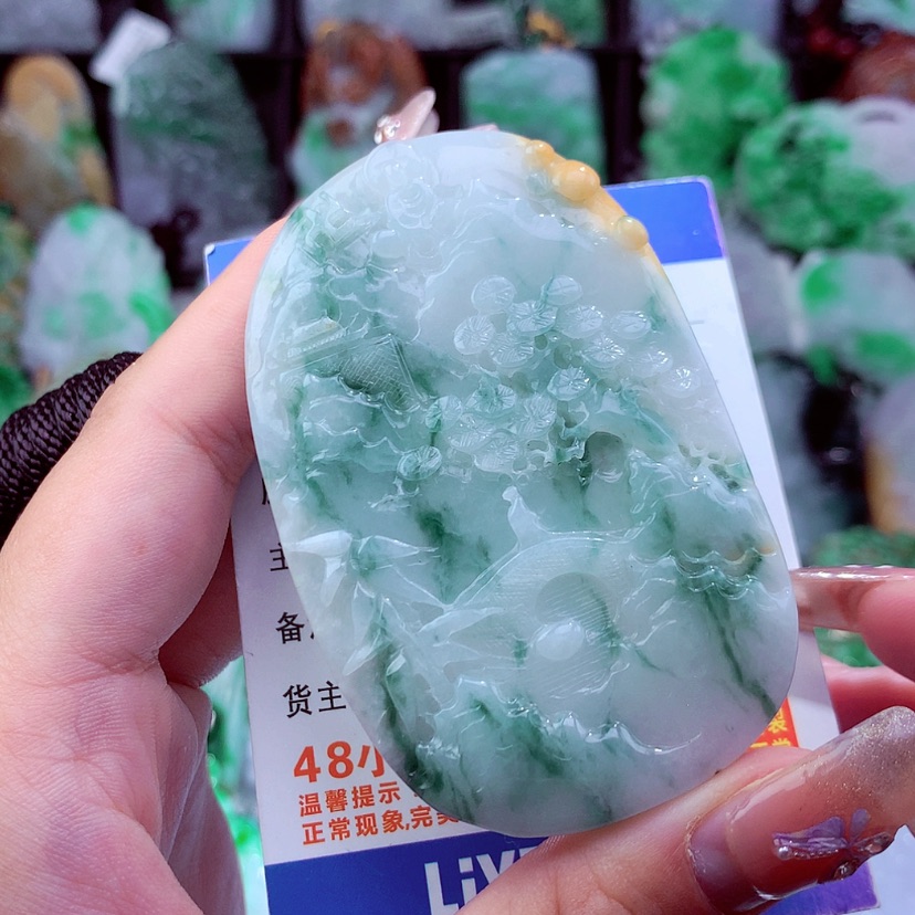 【闪购商品】翡翠颈饰未镶嵌挂件