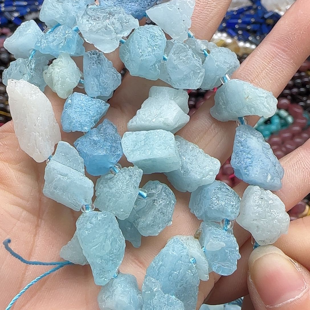 玛瑙/玉髓珠宝半成品合金海蓝宝原石一条