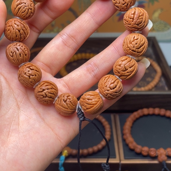 手串桃核龙纹涛哥