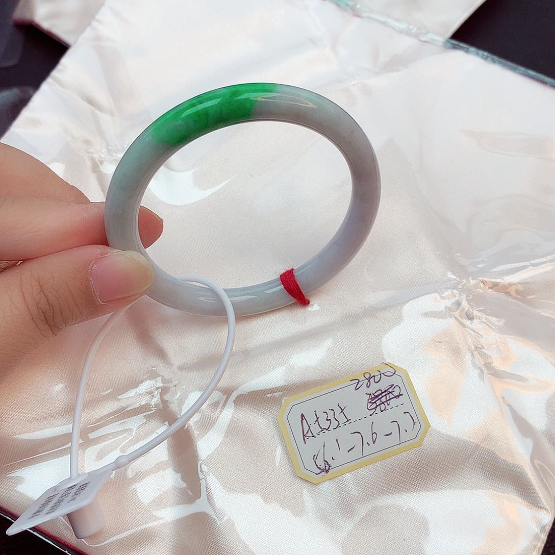 翡翠手镯未镶嵌天然缅甸翡翠A货