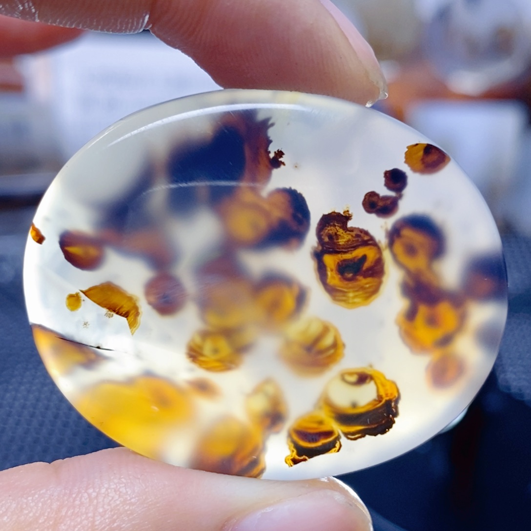 玛瑙/玉髓未镶嵌珠宝奇石