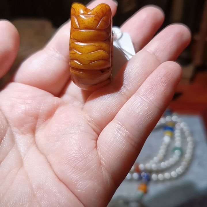 9394  老牛骨猪龙挂件